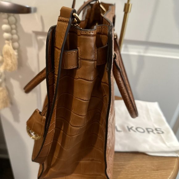 Authentic Michael Kors Large Dillon East West Croc Embossed Leather Satchel, EUC - Picture 5 of 7